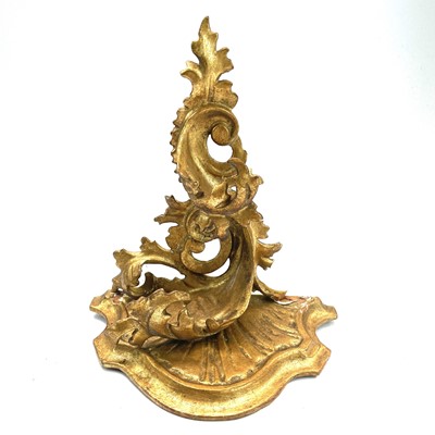 Lot 76 - A giltwood carved wall bracket, Florentine,...