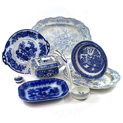 Lot 69 - A Wedgwood pearlware ladle, with blue painted floral decoration