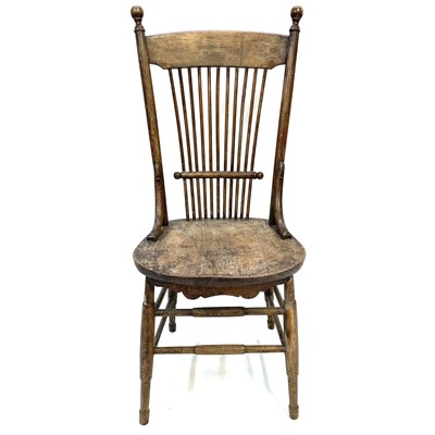 Lot 173 - An American style oak side chair.