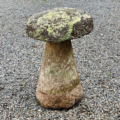 Lot 622 - Granite circular staddle stone with tapering...