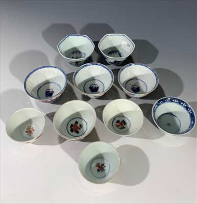 Lot 1128 - Two pairs of Chinese Imari porcelain tea bowls,...