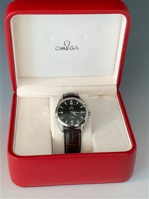 Lot 2472 - An Omega gentleman's Railmaster Aqua Terra...