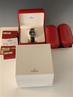 Lot 2472 - An Omega gentleman's Railmaster Aqua Terra...