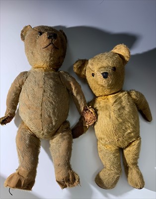 Lot 600P - Teddy Bears - (2)