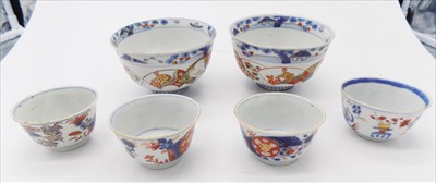 Lot 1153 - A pair of Japanese Imari bowls, 19th century,...