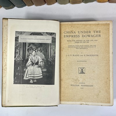 Lot 23 - Fifteen books about the history and culture of China.