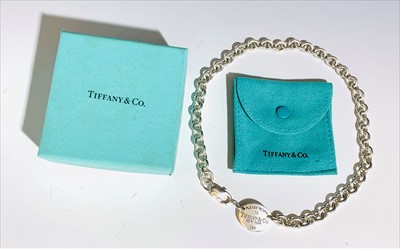 Lot 2489 - A Tiffany & Co. sterling silver choker from...