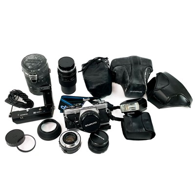 Lot 266 - An Olympus OM2 SLR camera serial N.o 98874