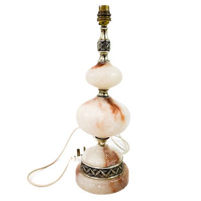 Lot 274 - An agate table lamp.