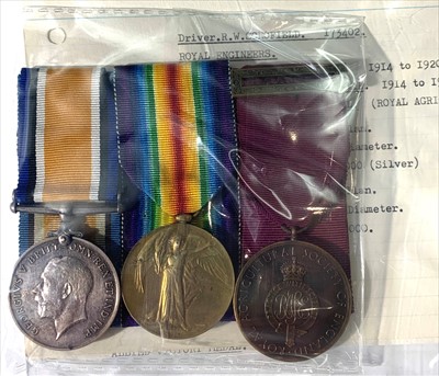 Lot 603 - Medals - (3)