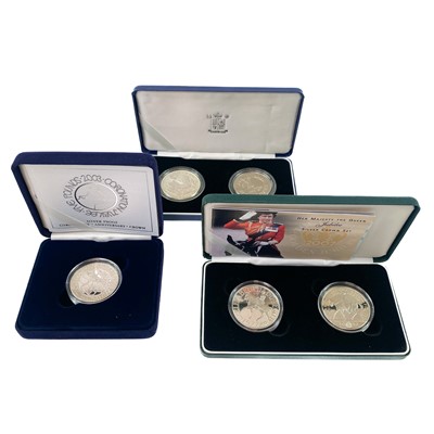 Lot 89 - UK Silver Proof 1999-2003 £5 Royal Mint cased coins.