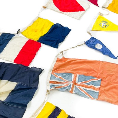 Lot 482 - Maritime signalling flags.