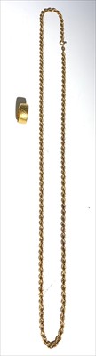 Lot 2506 - A 22 ct gold leaf chased band 7.3gm and a 9ct...