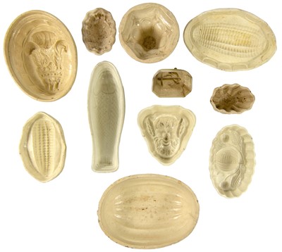 Lot 45 - A collection of jelly moulds