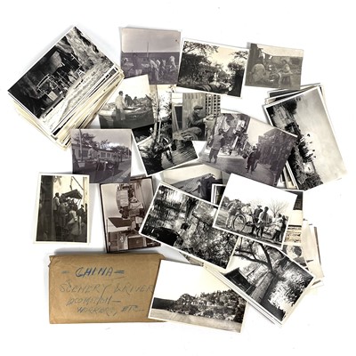 Lot 86 - A collection of early 20th century photographs, depicting life in China.
