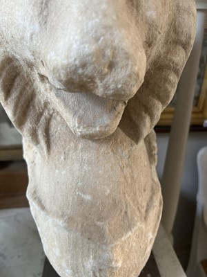 Lot 132 - An antique lion monopodia