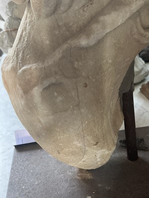Lot 132 - An antique lion monopodia