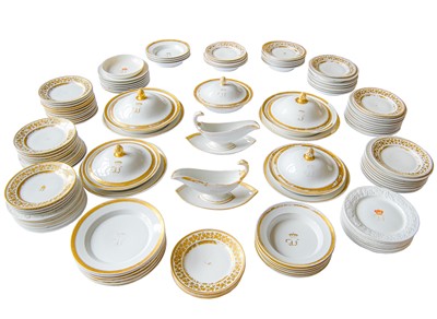 Lot 104 - Royal Dinner Service made  for HRH Augustus Frederick Duke of Cambridge (1773-1843)