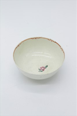 Lot 1433 - An 18th century English porcelain bowl,...