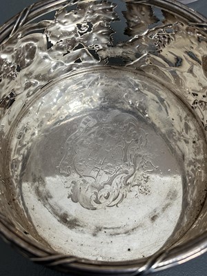 Lot 4 - An exceptional pair of Regency silver wine decanter stands by Philip Rundell.