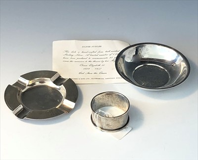 Lot 2063 - A Cooper Brothers Silver Jubilee commemorative...