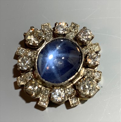 Lot 2627 - https://youtu.be/ivwqd0pE5eo A sapphire and...