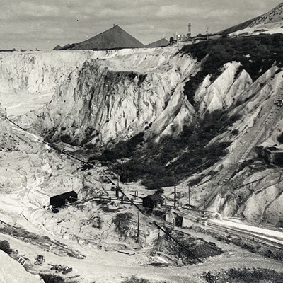 Lot 17 - Three works related to China Clay