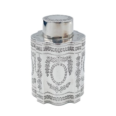 Lot 160 - A Victorian silver small tea caddy by Martin Hall & Co.